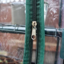 Kingfisher Greenhouse 4 Tier 130 X 50 X 45cm -Günstiges Grün Ecke Geschäft 1694727 1 scaled